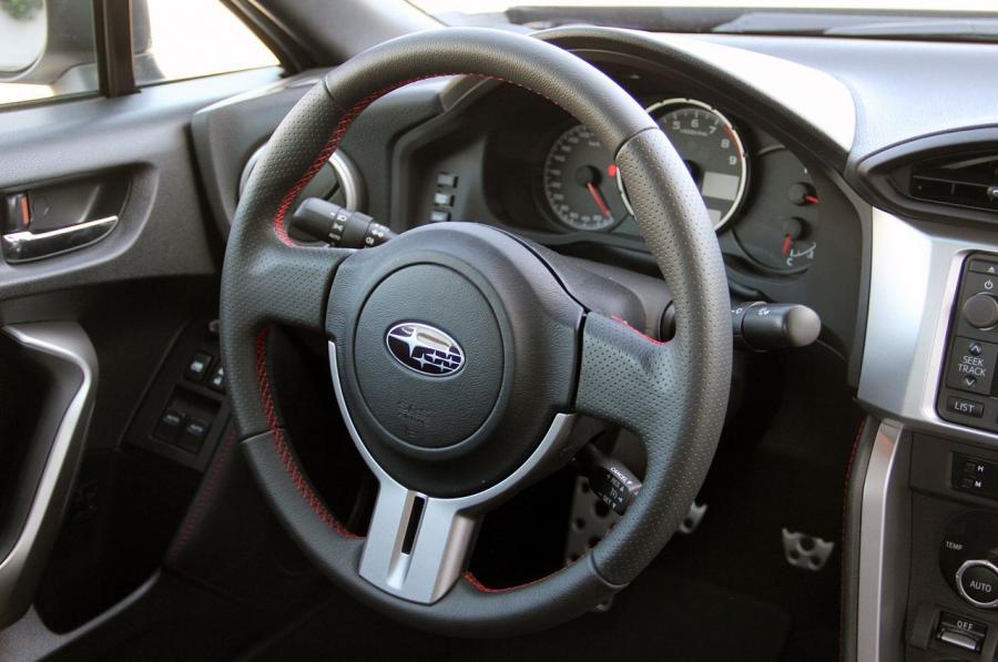  Subaru BRZ 2011 года  (фото 122 из 209)